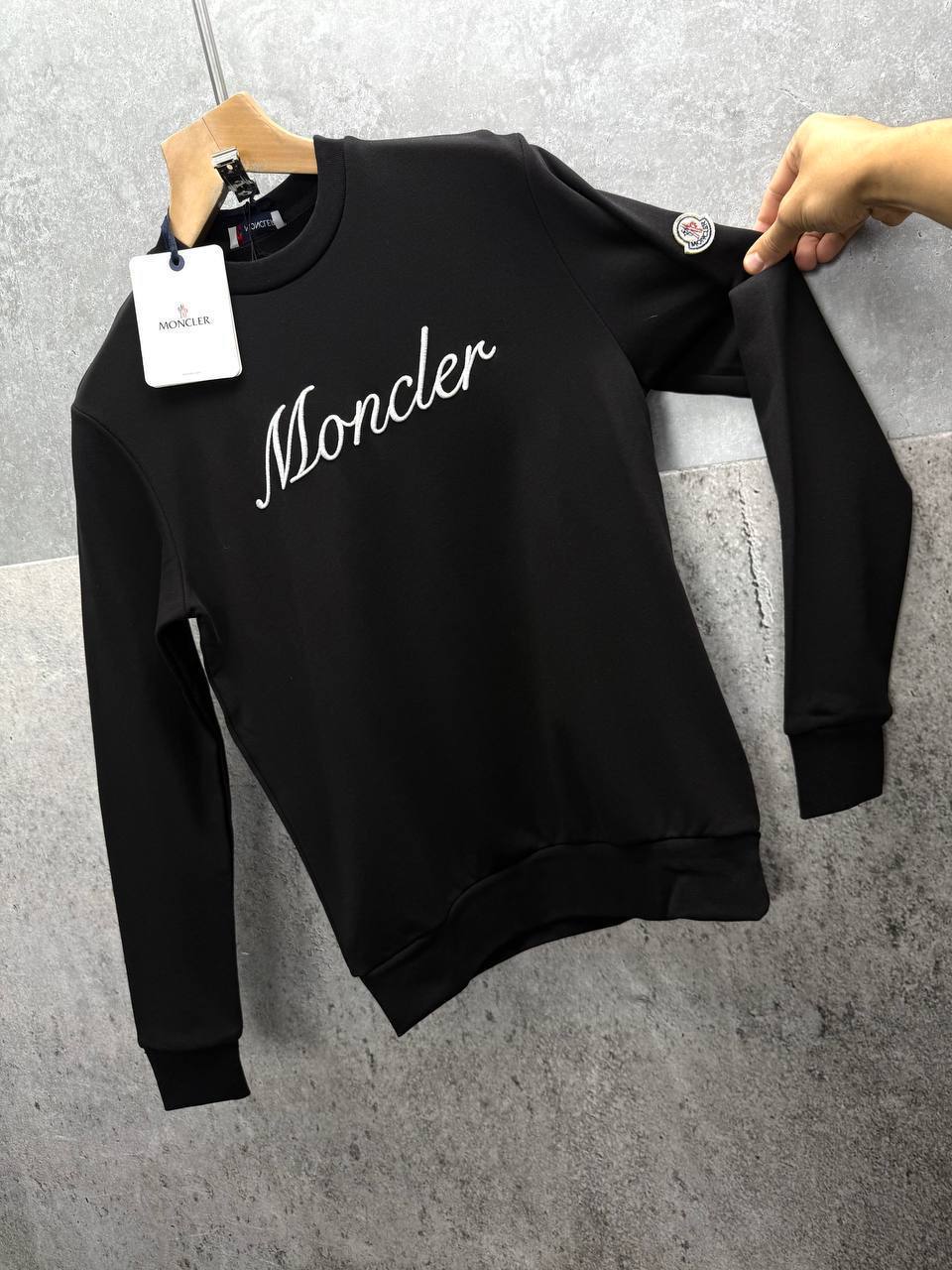 Moncler Embroidered Logo Cotton Jumpers in Multiple Colors Mens UK Reps AAA Quality