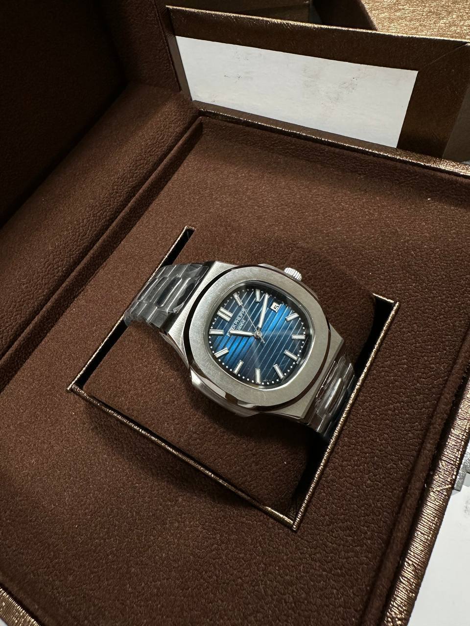 Patek Philippe Geneve Natulis Men's Watch in Different Colors