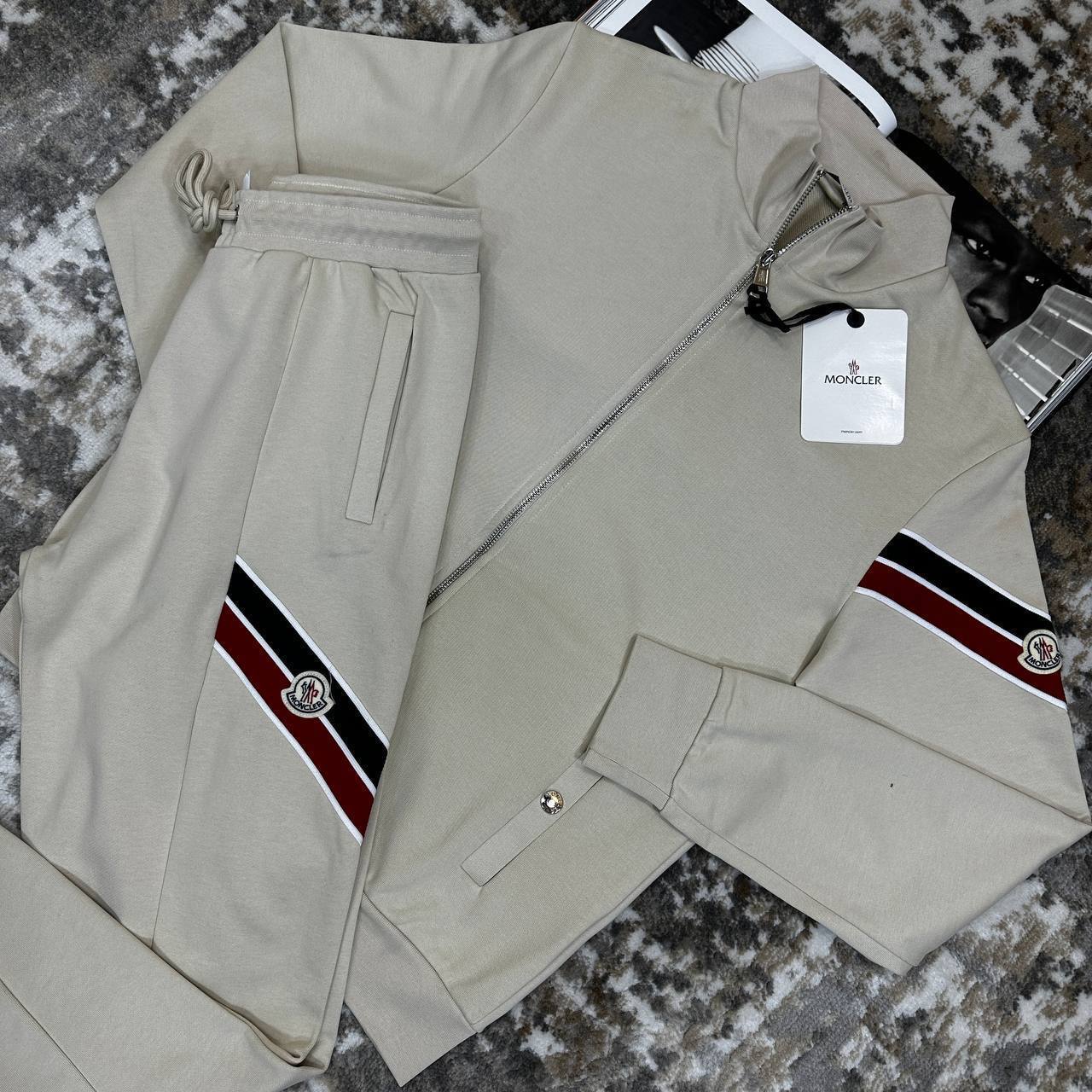 Moncler Tri Colour Accent Zip Cardigan Mens Tracksuit in 2 Colors Best Sale UK Reps AAA Quality