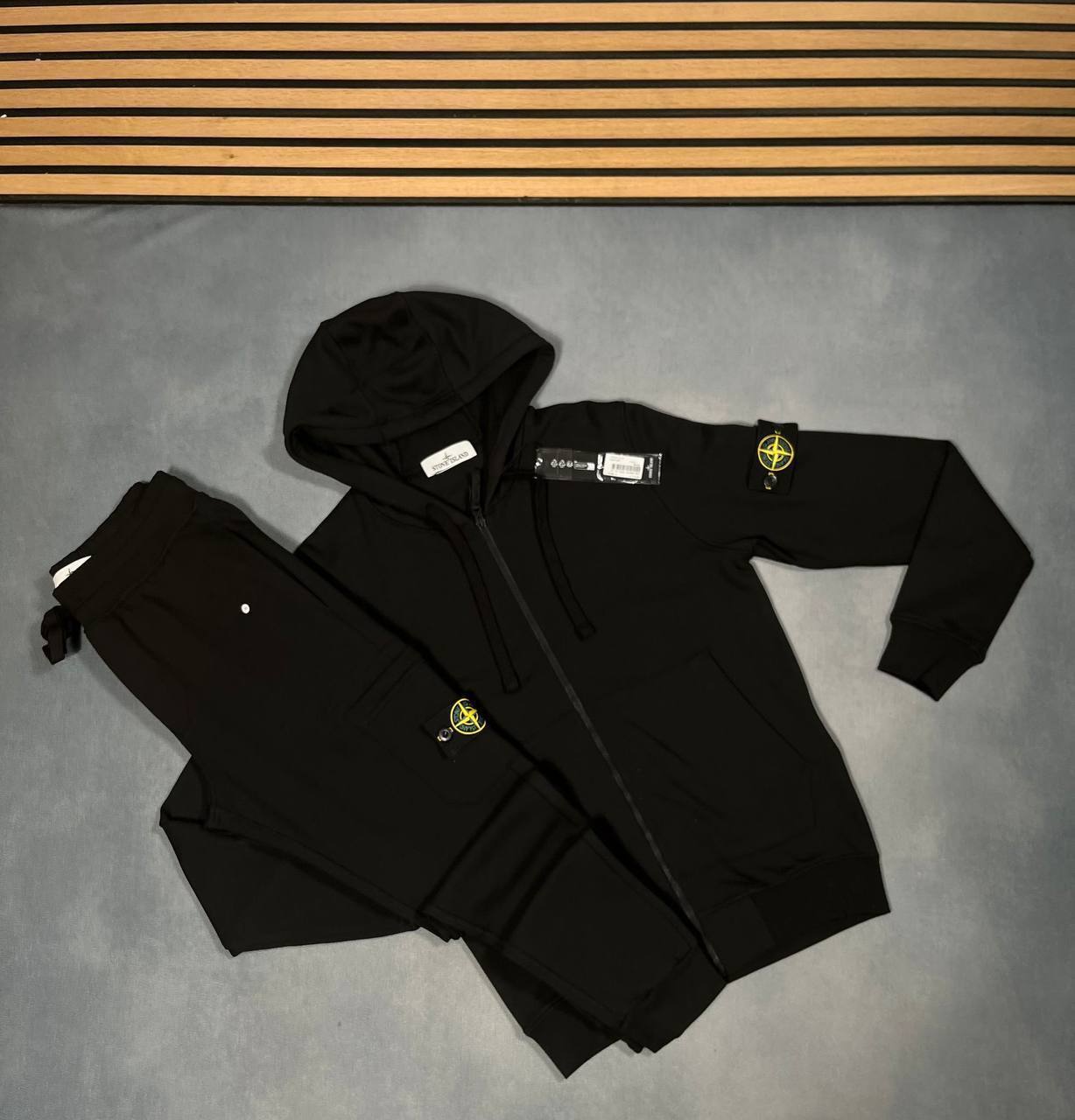 Stone Island Logo Printed Men's Tracksuits in Multiple Colors