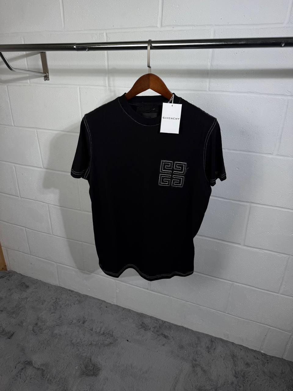 Givenchy 4G-motif Cotton T-shirts Men's in 2 Colors UK Reps