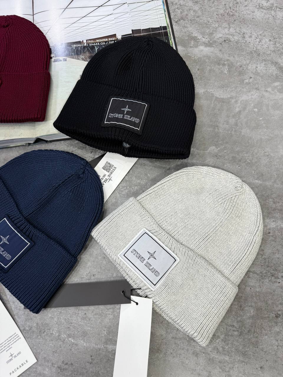 Stone Island Cashmere Merino Wool Skully Mens Beanie in Multiple Colors Best Sale UK Reps AAA Quality