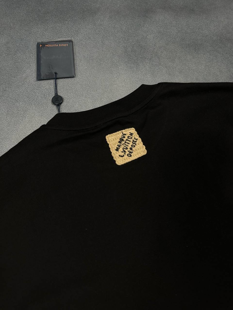 Louis Vuitton LV Embroidered Signature T-Shirts Mens in 2 Colors UK Reps AAA Quality