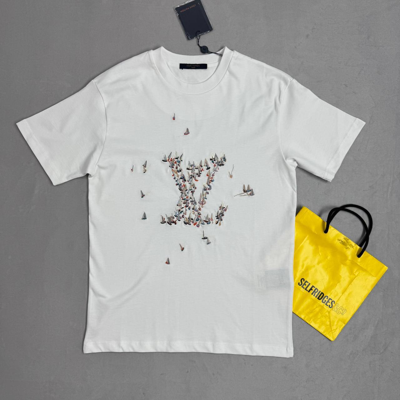 Louis Vuitton Embroidered T-Shirts Mens Ready to Wear UK Reps Best Sale