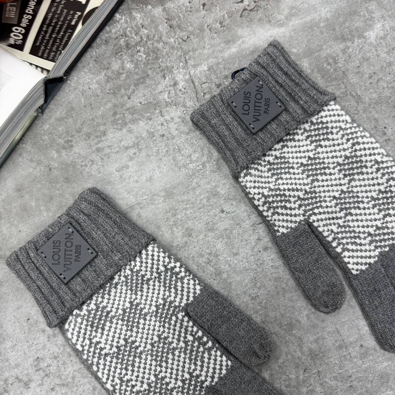 Louis Vuitton Mens Damier Graphite Wool Gloves in 2 Colors Best Sale UK Rep AAA Quality