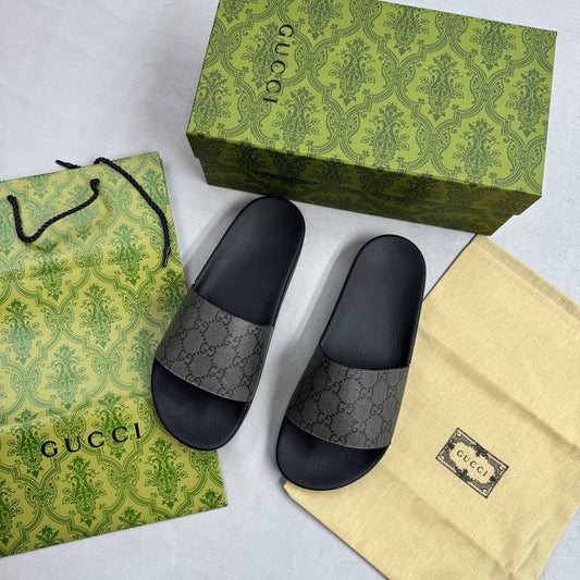 Gucci GG Slides Grey / Black Coated Canvas Mens UK Reps AAA Quality