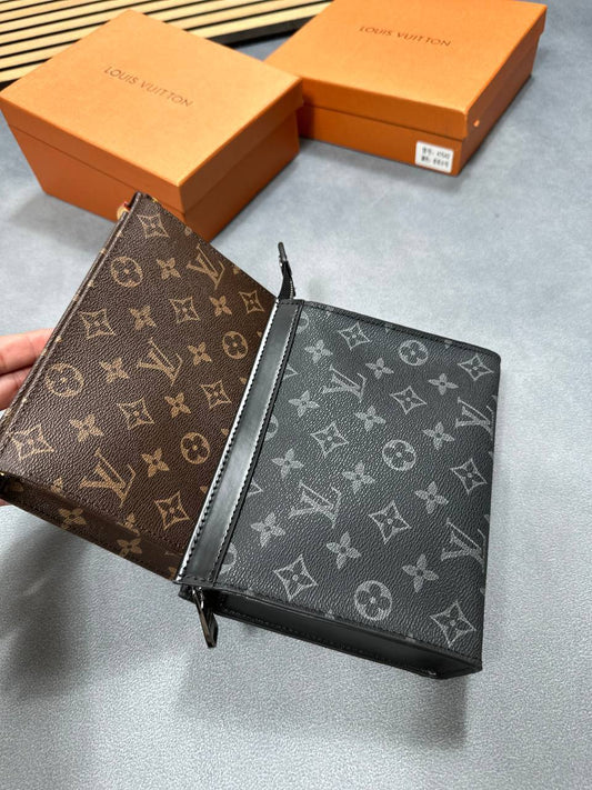 Louis Vuitton Gaston Wearable Wallet Monogram Womens Wallet Hardware Monogram Eclipse UK Reps AAA Quality