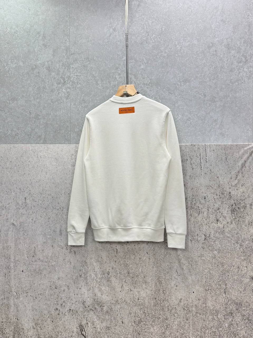 Louis Vuitton Long Sleeve Crewneck Graphic Logo Print Mens Jumpers in Multiple Colors Best Sale UK Reps AAA Quality