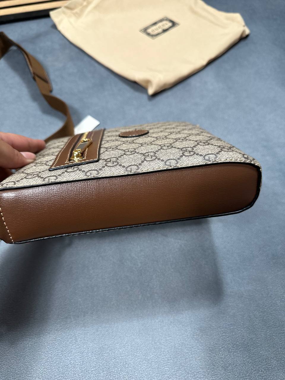 Gucci GG Supreme Messenger Men's Bag Interlocking Beige Brown Best Sale UK Reps AAA Quality