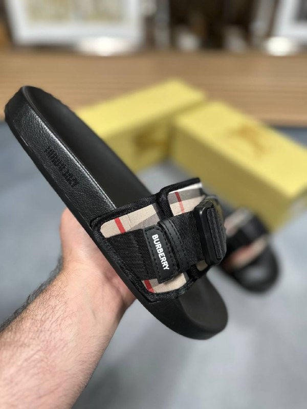 Burberry Buckled   Vintage Check Print Sliders For Men's Sale UK