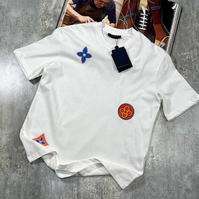 Louis Vuitton "Comic Monogram" Black and white T-Shirt AAA Quality UK Reps
