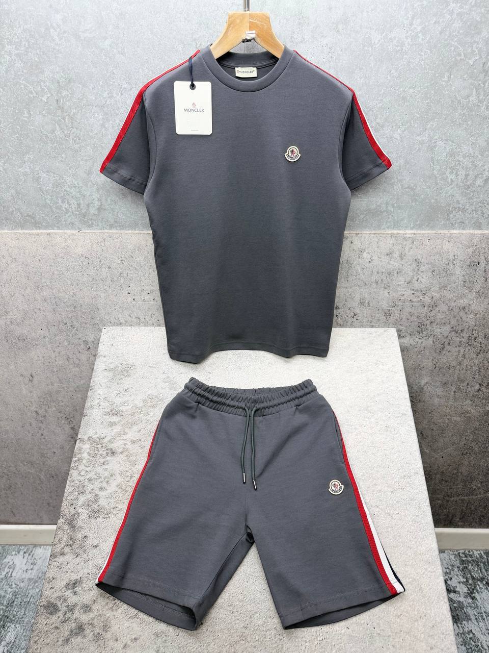 Moncler Two-Piece Short Set AAA Quality UK Reps
