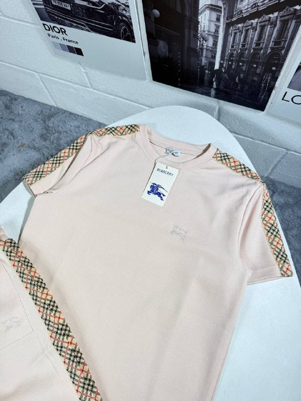 Burberry short sleeve crewneck T-shirt and shorts matching set AAA Quality UK Reps