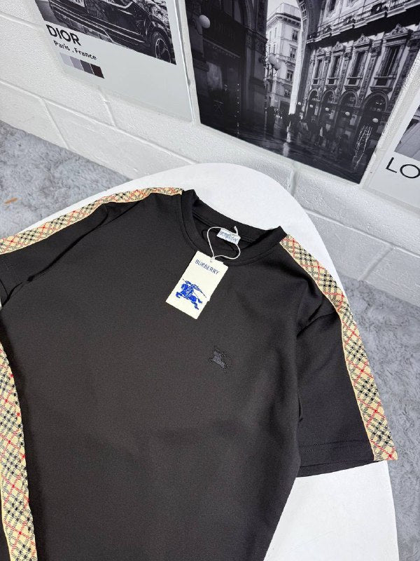 Burberry short sleeve crewneck T-shirt and shorts matching set AAA Quality UK Reps