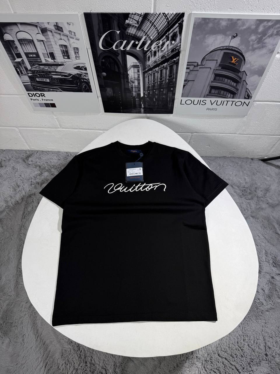 Louis Vuitton Embellished Signature Short-Sleeved T-Shirt SuperClone Quality UK Reps