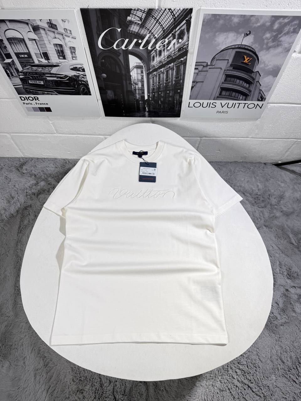 Louis Vuitton Embellished Signature Short-Sleeved T-Shirt SuperClone Quality UK Reps