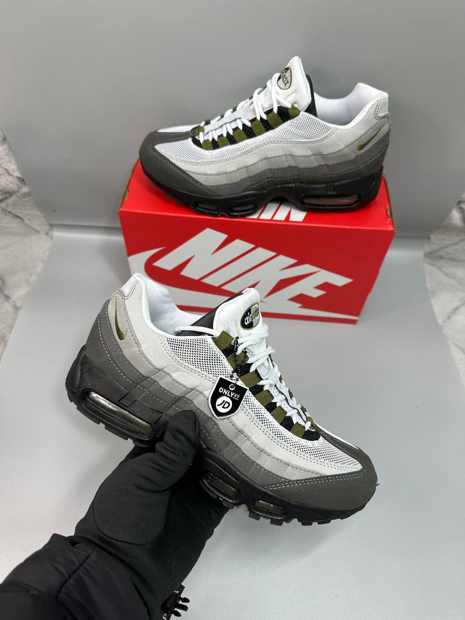 Nike Air Max 95 OG "Medium Olive" Trainers AAA Quality UK Reps