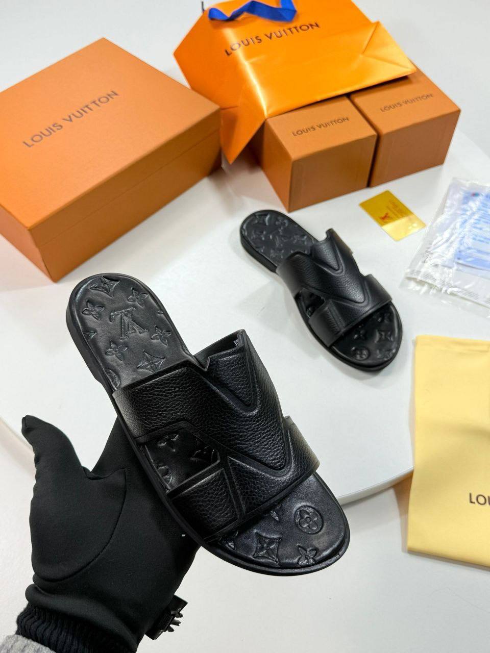 Louis Vuitton LV Oasis Sliders in Black Leather AAA Quality UK Reps