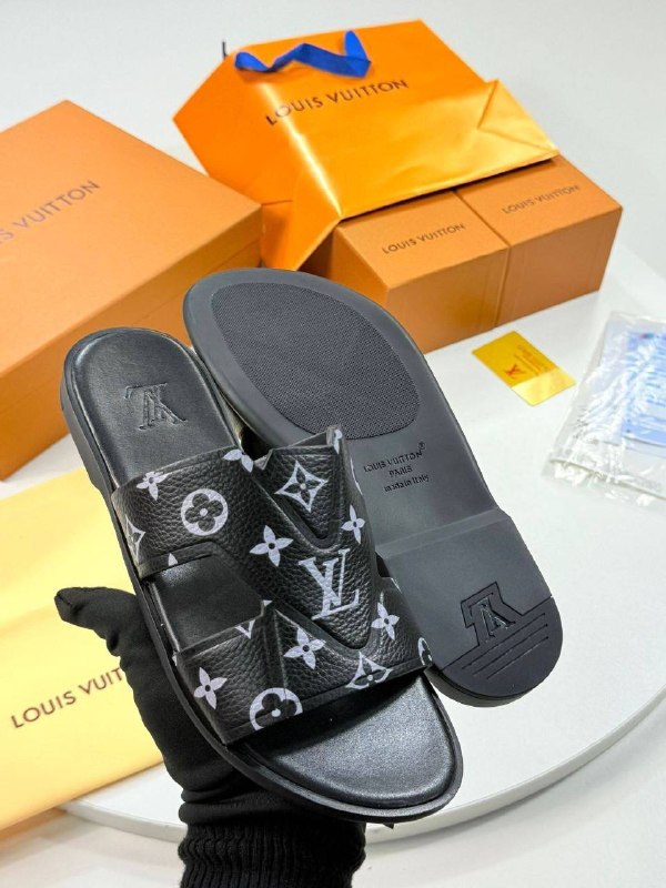 Louis Vuitton Oasis Sliders AAA Quality UK Reps