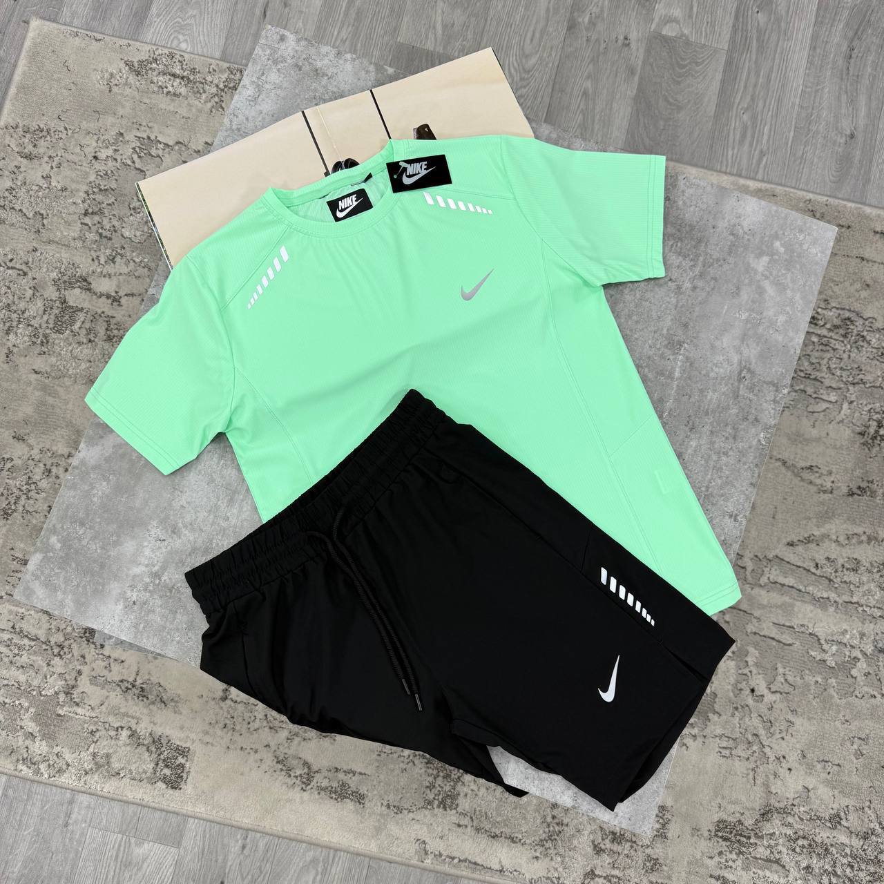 Nike Miler T-Shirt and Shorts Sport Set AAA Quality UK Reps
