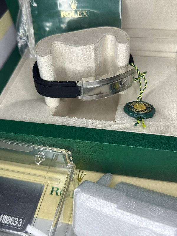 Rolex Yacht-Master 40 in Black Dial Superclone Quality UK Reps
