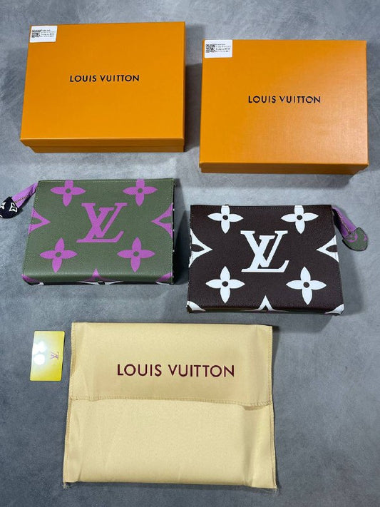 Louis Vuitton Summer "Giant Monogram" Capsule UK Reps AAA Quality