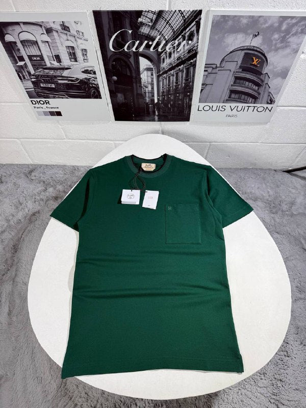 Hermès Men's Plain White T-Shirt with Chest Pocket UK Reps AAA Quality