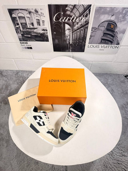 Louis Vuitton LV Trainer AAA Quality UK Reps