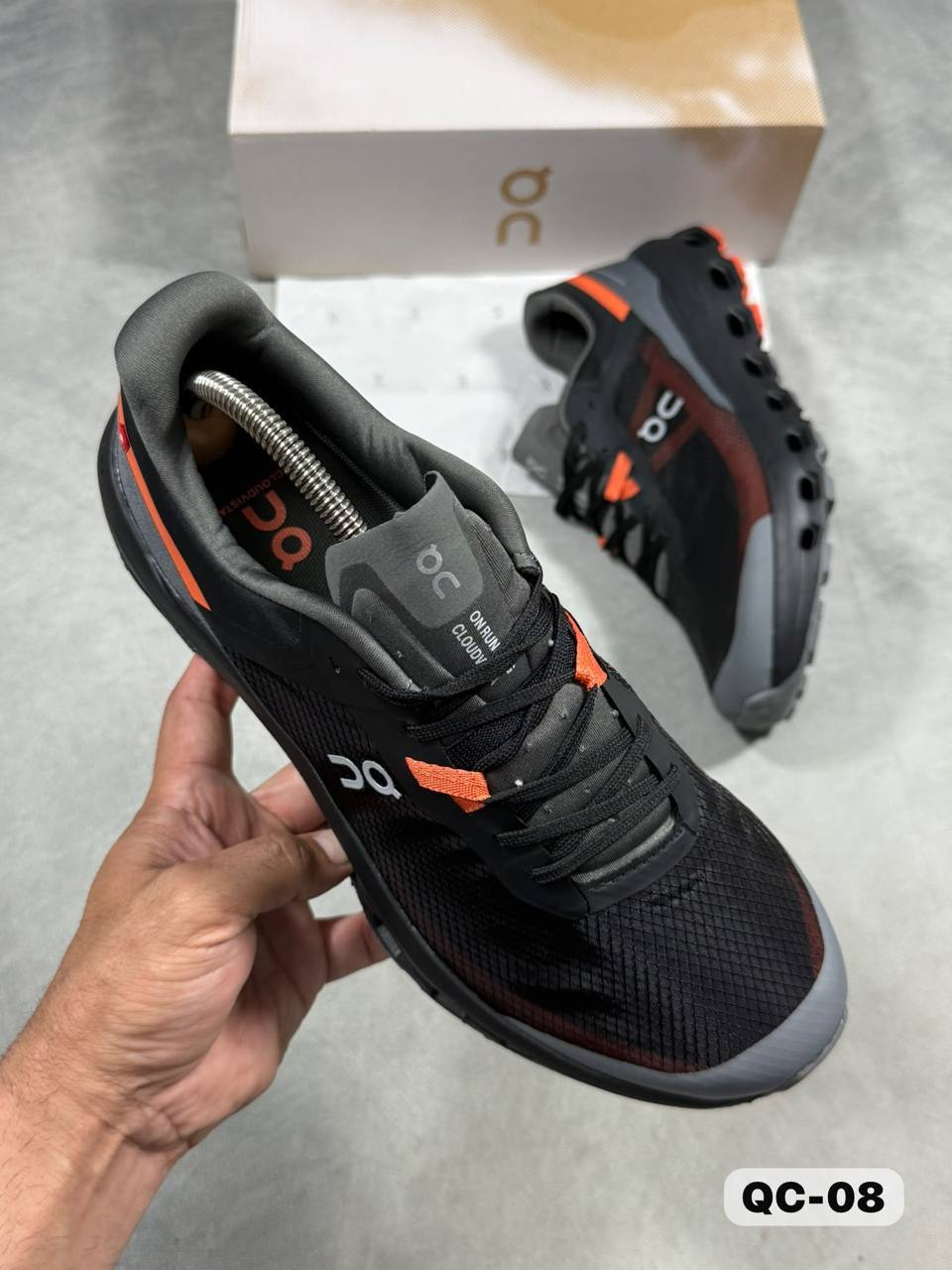 On Running CloudVista in Black/Orange AAA Quality UK Reps