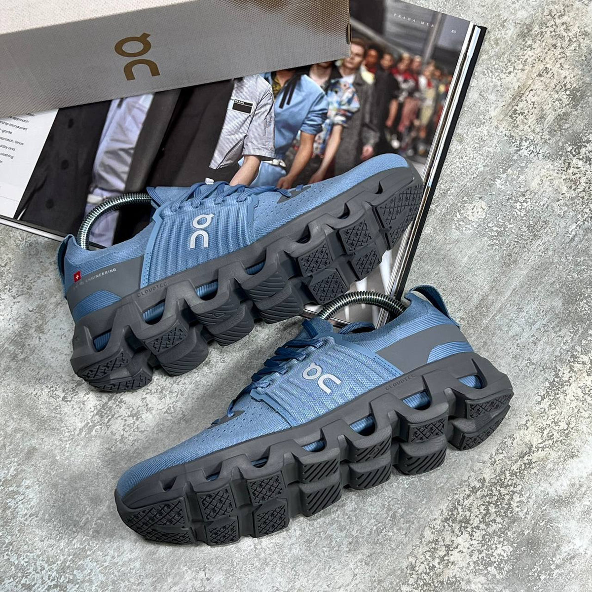On CloudsWift 4 Trainers in Steel/Eclipse Blue SuperClone Quality UK Reps