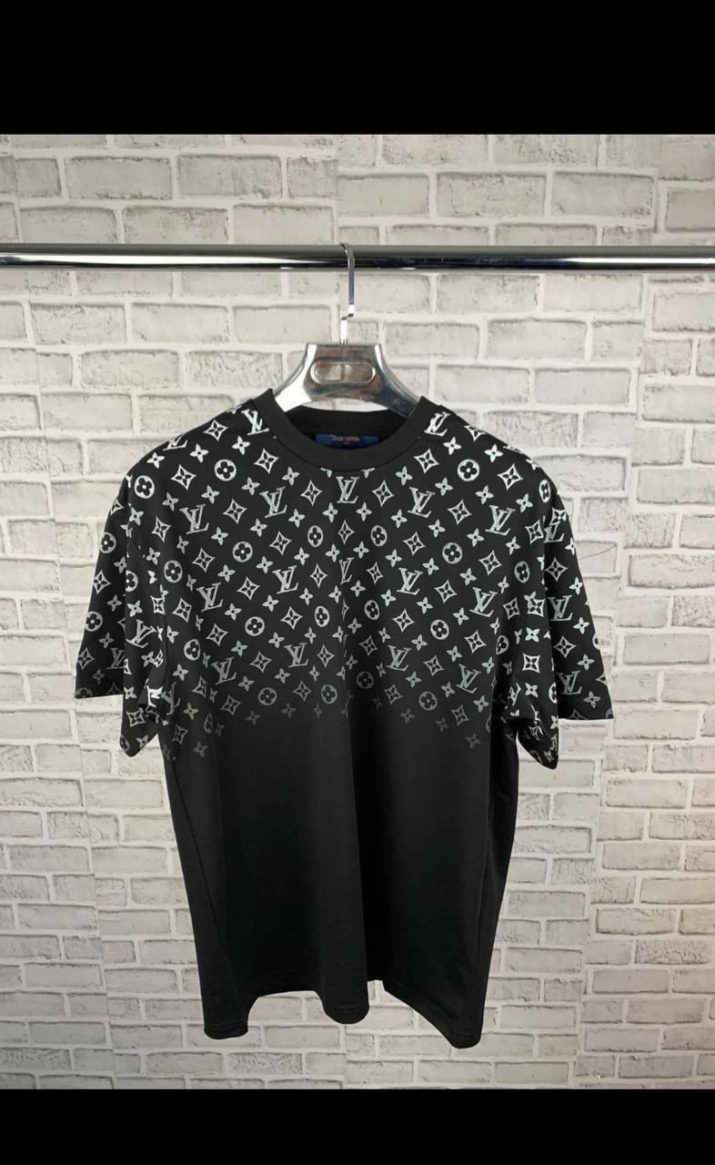 Louis Vuitton Gradient T Shirt LV SE Logo Short Sleeve Tee Shirt Monogram Black For MEN