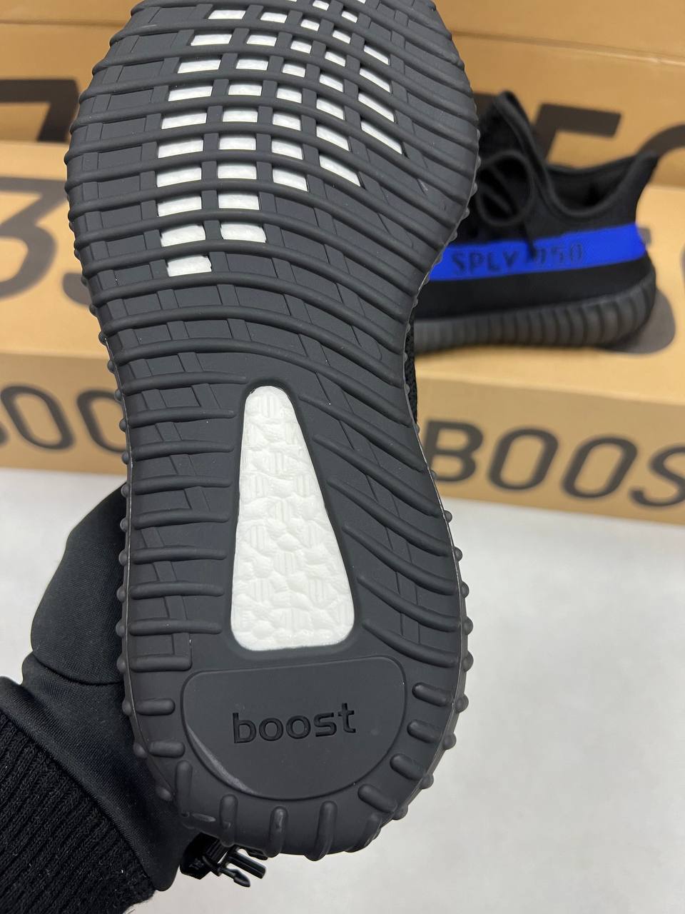 Adidas Yeezy Boost 350 V2 'Dazzling Blue Sneakers for WOMEN Sale UK
