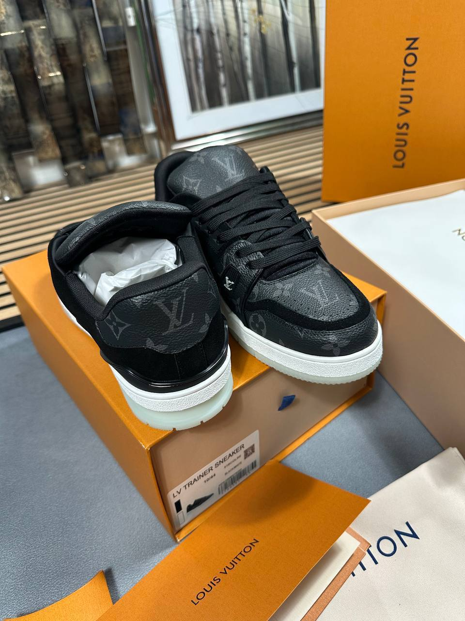 Louis Vuitton Sneaker Leather Men's Rep Trainer  Sale UK