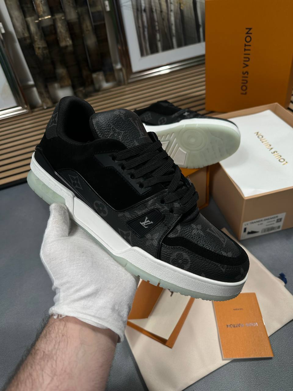 Louis Vuitton Sneaker Leather Men's Rep Trainer  Sale UK