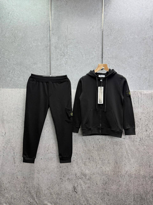 Stone Island Relaxed Fit Logo Patch Tracksuit Kids in Black Color Best Sale UK Reps AAA Quality