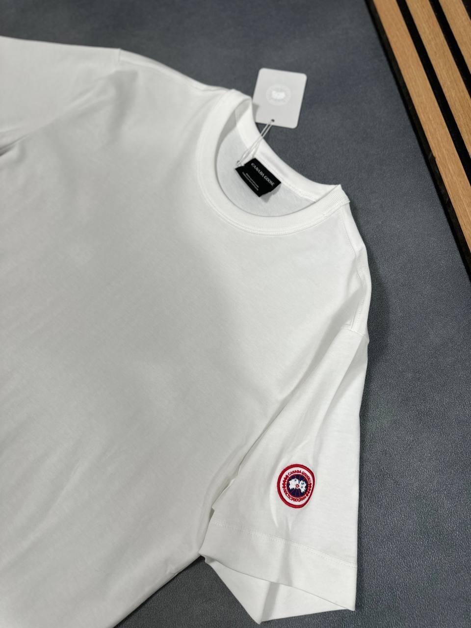 Canada Goose Round Neck Logo Fashion Mens T-Shirts in Multiple Colors UK Reps AAA Quality
