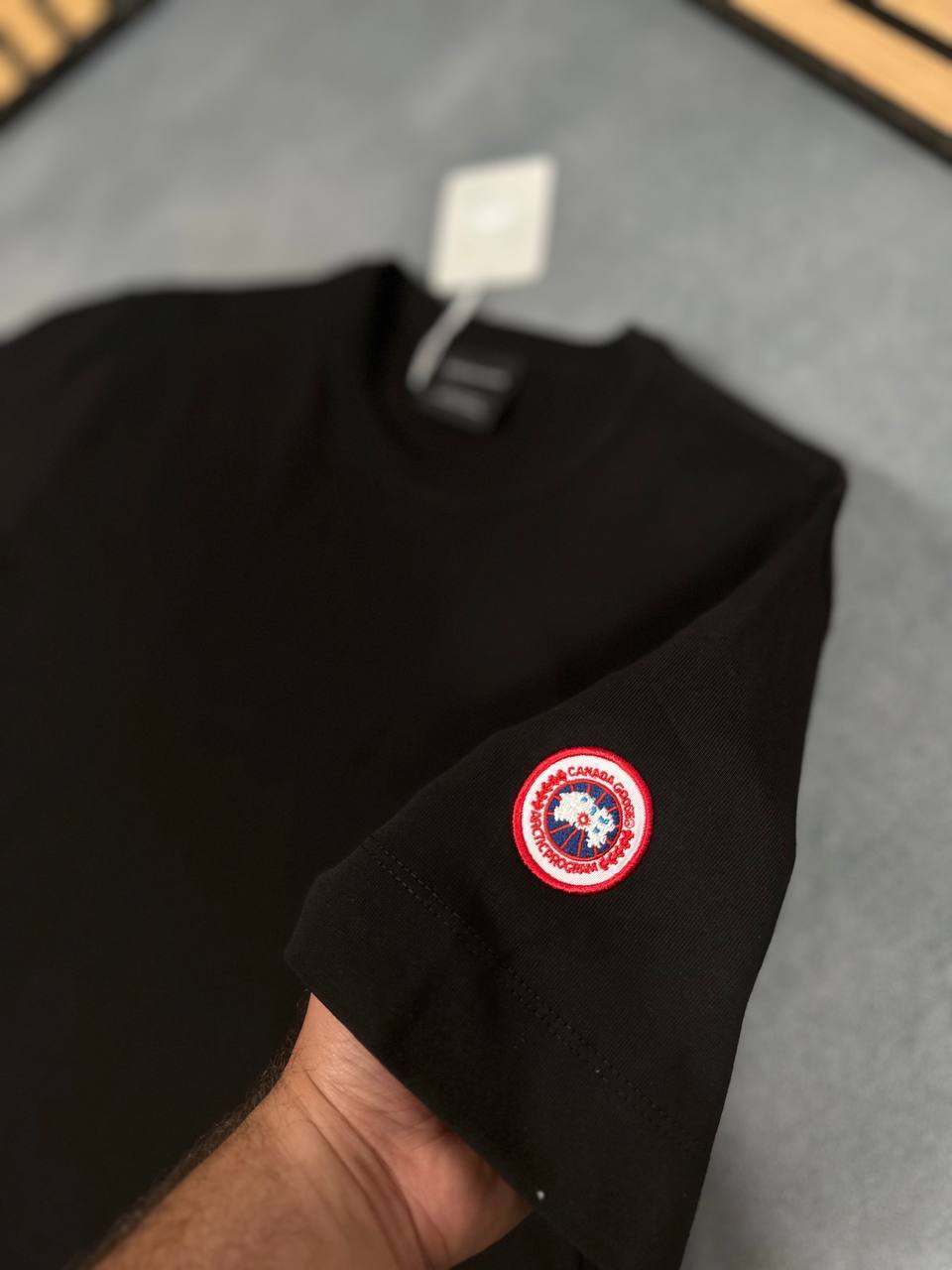 Canada Goose Round Neck Logo Fashion Mens T-Shirts in Multiple Colors UK Reps AAA Quality