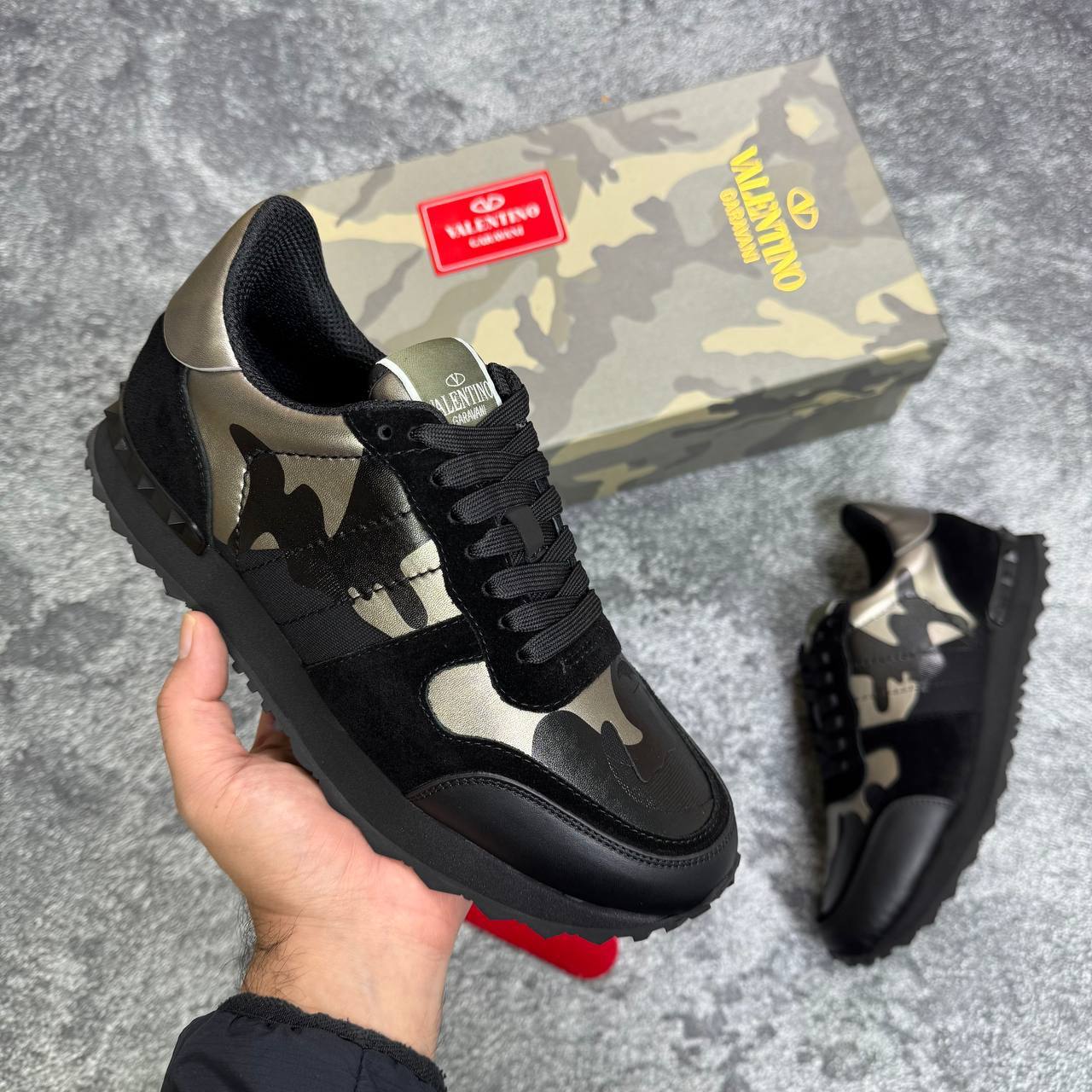 Valentino Rockrunner Camouflage Noir Metallic Mens Trainers Best Sale UK Reps AAA Quality