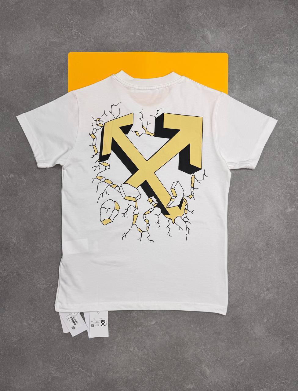 Off-White Cartoon Arrow Slim Tee Short Sleeve Mens T-Shirts in 2 Colors UK Reps AAA Quality