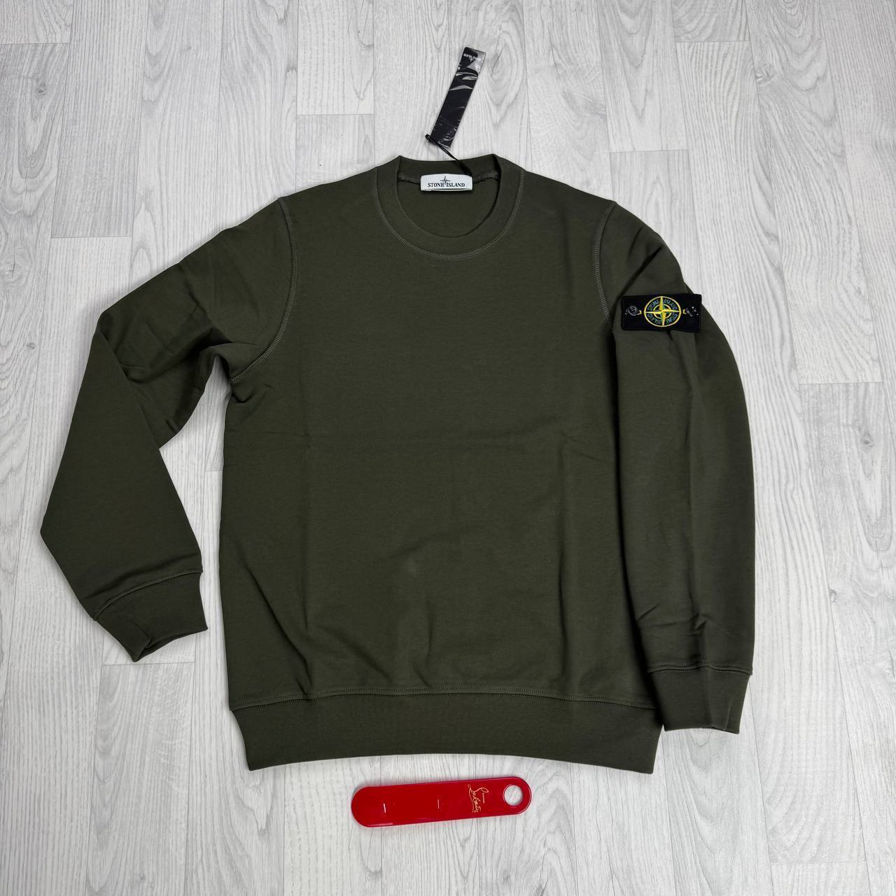 Stone Island Badge Sleeve Heavyweight Sweatshirt & Shorts Set Crewneck Mens in Multiple Colors UK Reps AAA  Quality