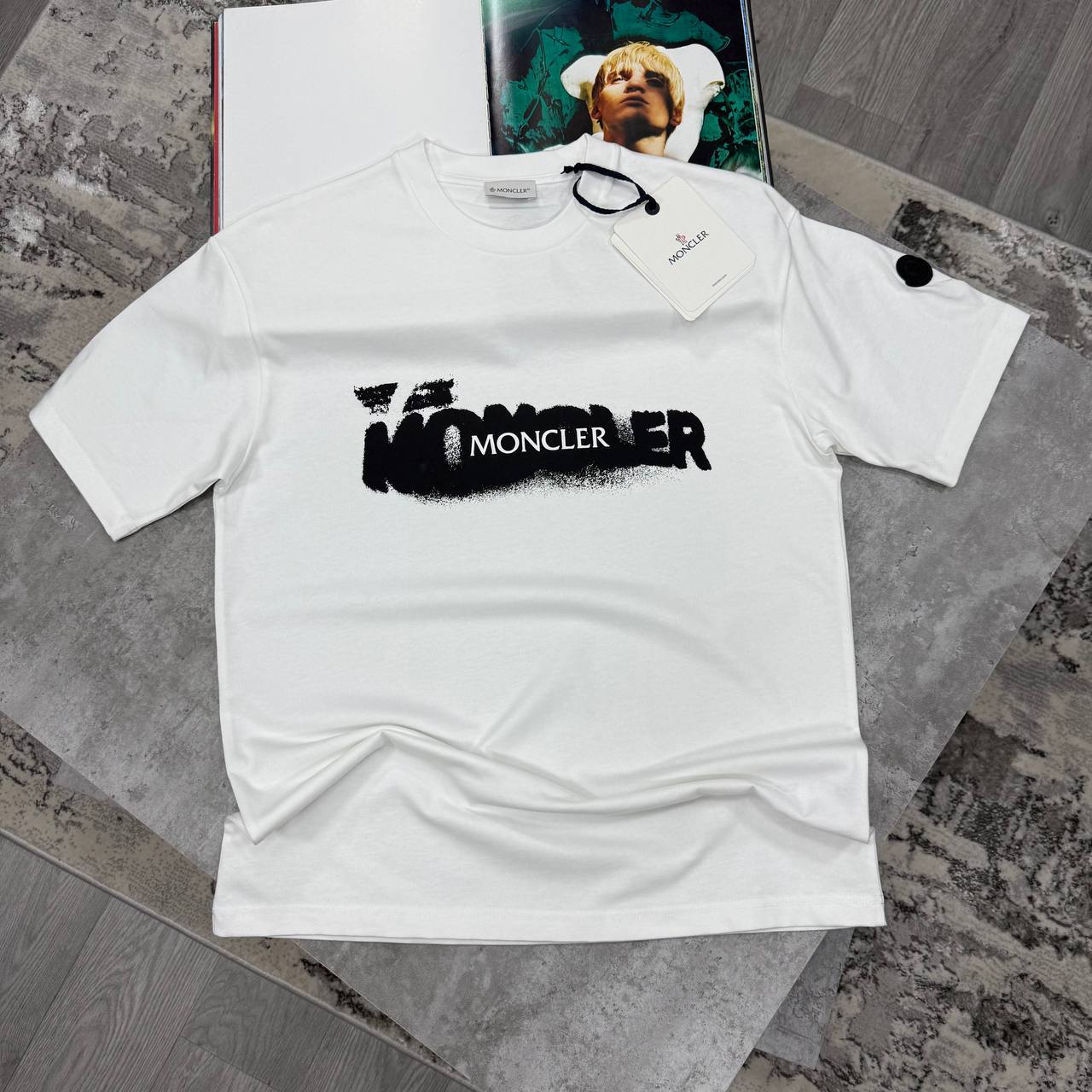 Moncler Spray-Print Cotton Short Sleeve T-Shirts Mens in 2 Colors UK Reps AAA Quality