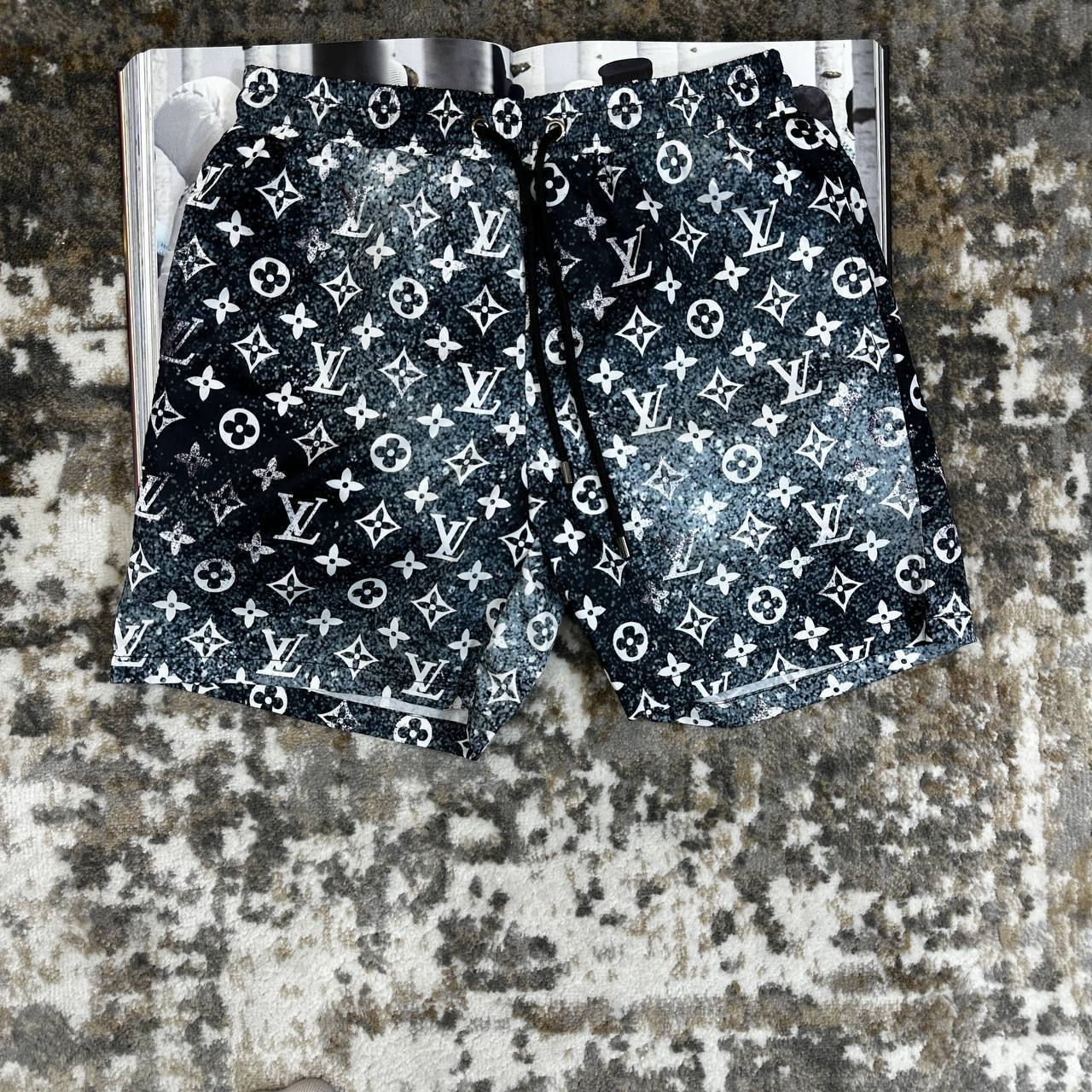 Louis Vuitton Logo Embroidered Fashion Swim Shorts Mens in 2 Colors Best Sale UK Reps AAA Quality