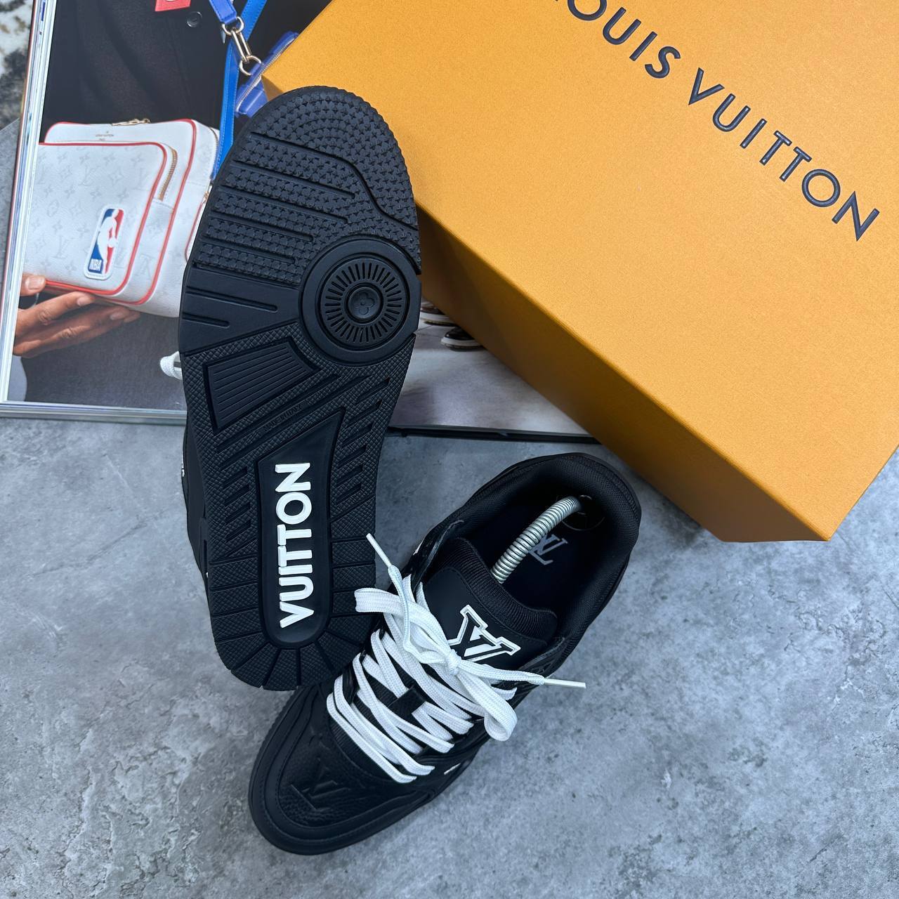 Louis Vuitton LV Trainers Triple Black Fashion Wear Mens UK Reps AAA Quality