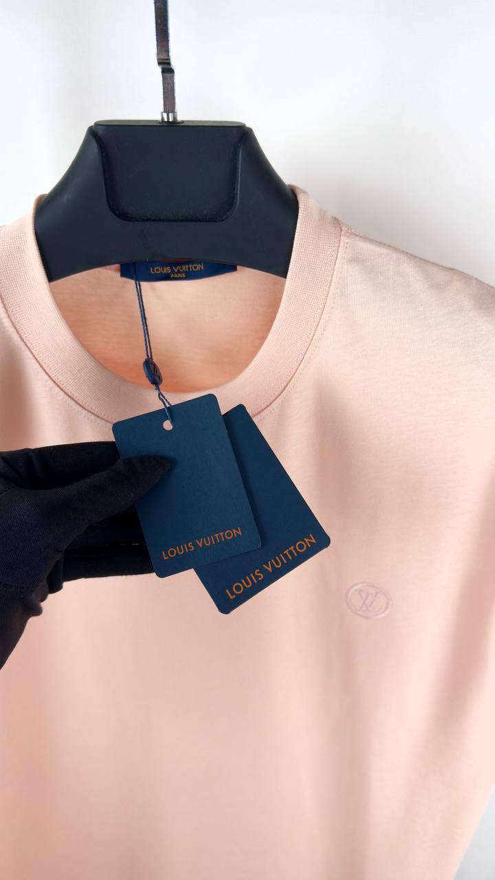 Louis Vuitton Signature Print T-Shirt Mens in Multiple Colors Best Sale UK Reps AAA Quality