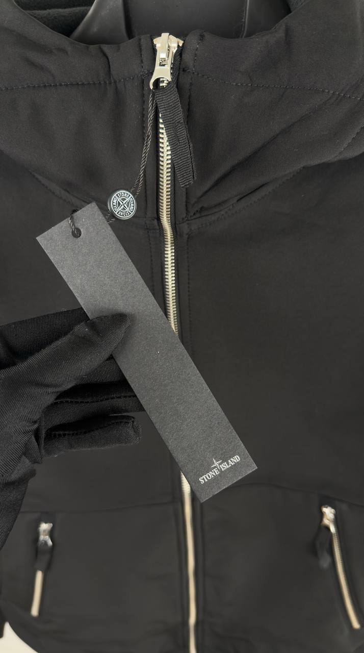 Stone Island Light Soft Shell Logo Patch Jacket Mens in Multiple Colors Best Sale UK Reps AAA Quality