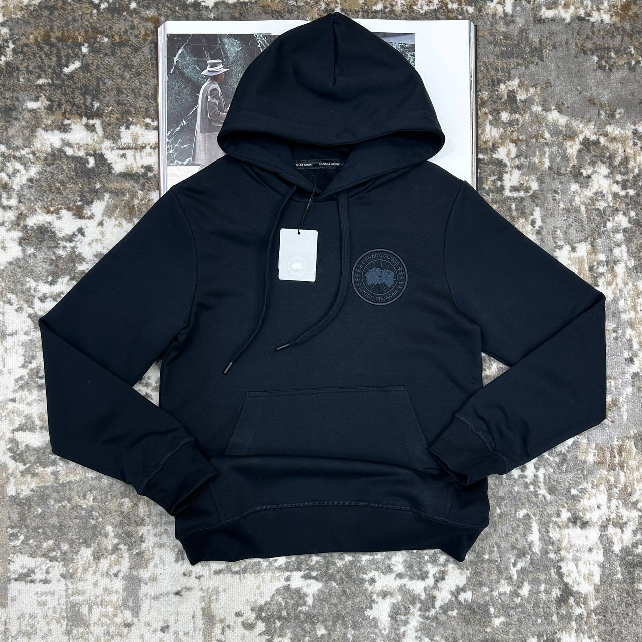 Canada Goose Relaxed Fit With Embossed Logo Hoodie Mens in Multiple Colors Best Sale UK Reps AAA Quality