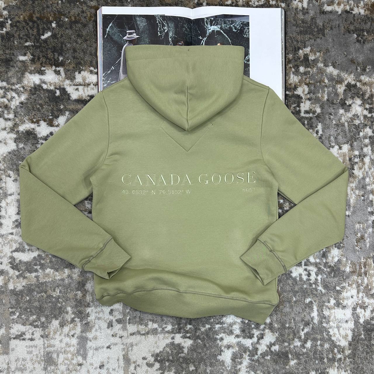 Canada Goose Relaxed Fit With Embossed Logo Hoodie Mens in Multiple Colors Best Sale UK Reps AAA Quality