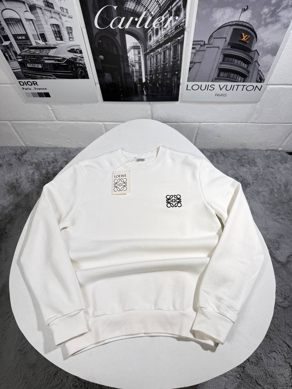 Loewe Anagram Chest Logo Round Neck Mens Jumpers in 2 Colors Best Sale UK Reps AAA Quality