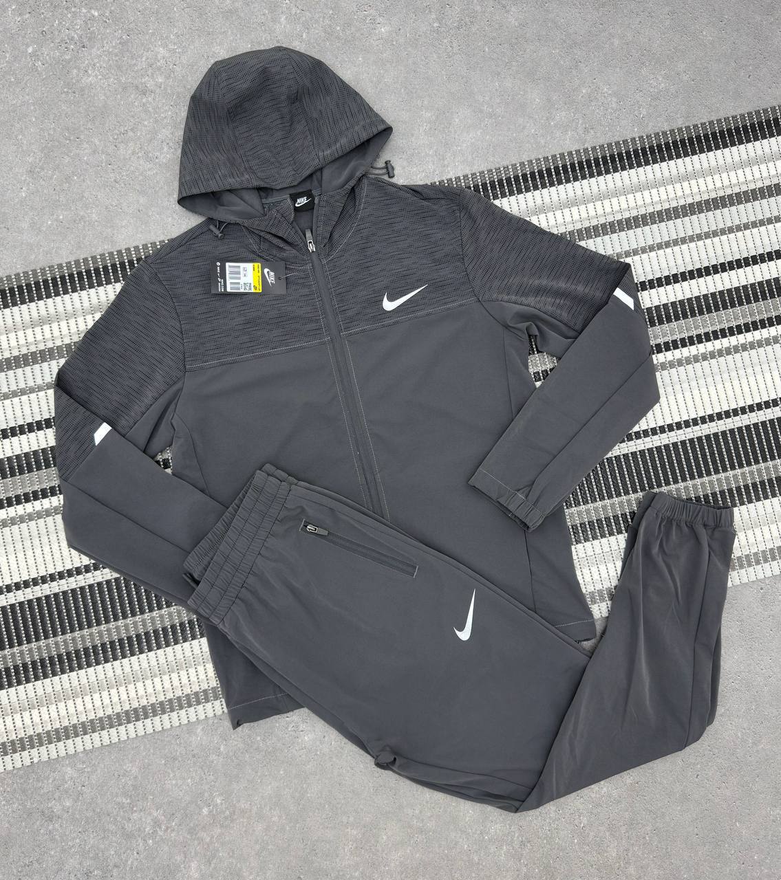 Nike Trail Windbreaker Logo Full Tracksuits Mens in Multiple Colors Best Sale UK Reps AAA Quality
