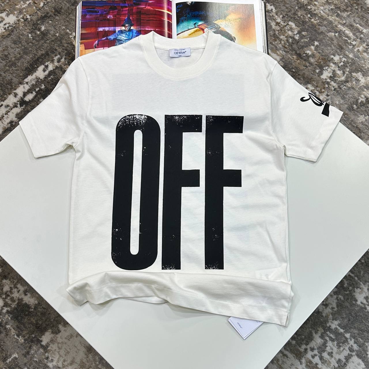 Off-White Big Off Diagonal T-Shirts in 2 Colors UK Reps AAA Quality